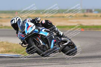 media/Apr-24-2023-Fastrack Riders (Mon) [[2ca7ef103c]]/Level 3/Session 1 (Sweeper)/